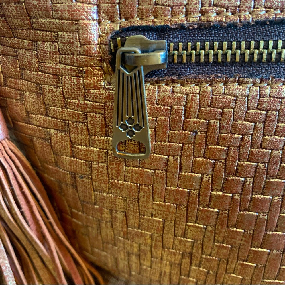 Patricia Nash Leather Metallic  Gold Woven Crossbody Bag - Picture 5 of 11